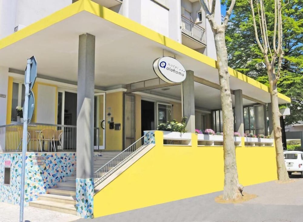 

Napoli - Riccione - Hotel Alabama by ALEhotels