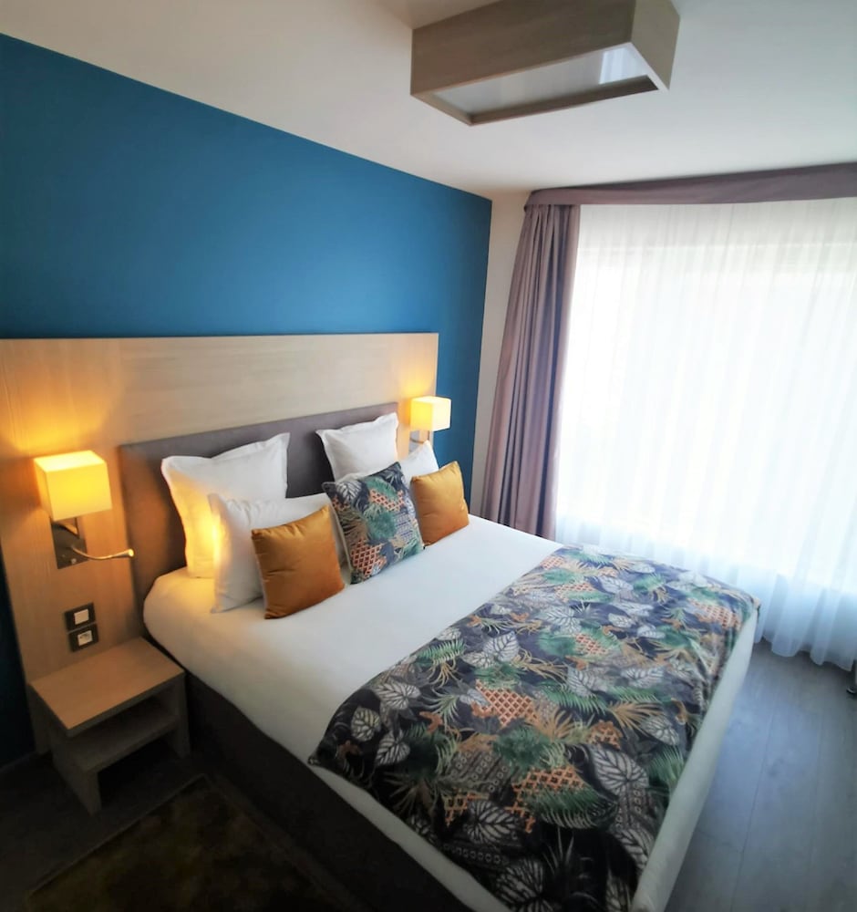 

Lamezia Terme - Clichy - Residhome Asnieres Park