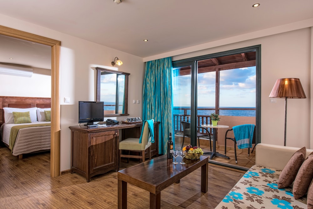 

Bologna - Milatos - Koutrakis Suites by Estia