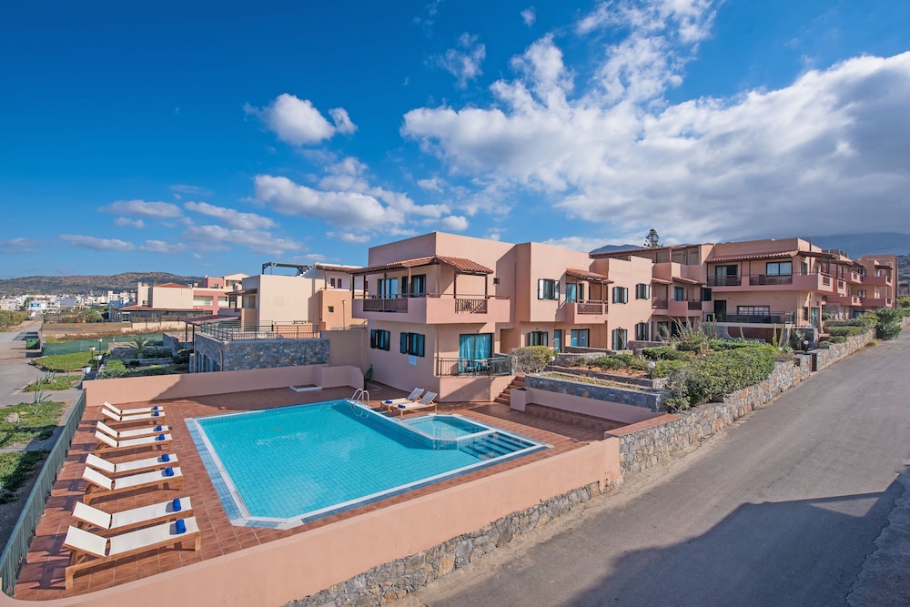 

Milano - Malia - Koutrakis Suites by Estia