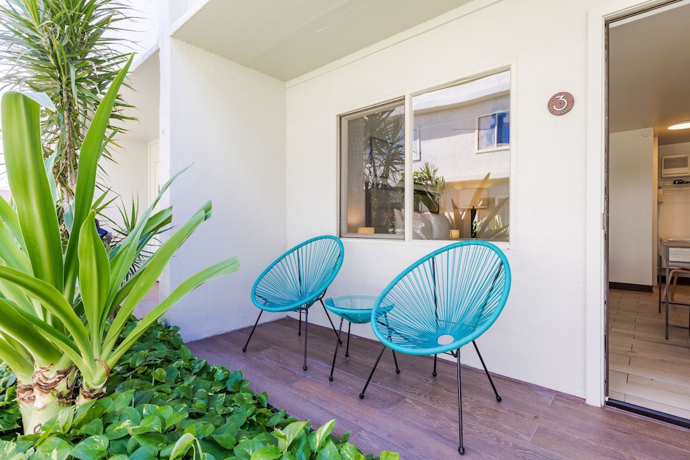 

Milano - Wailuku - Maui Seaside Hotel