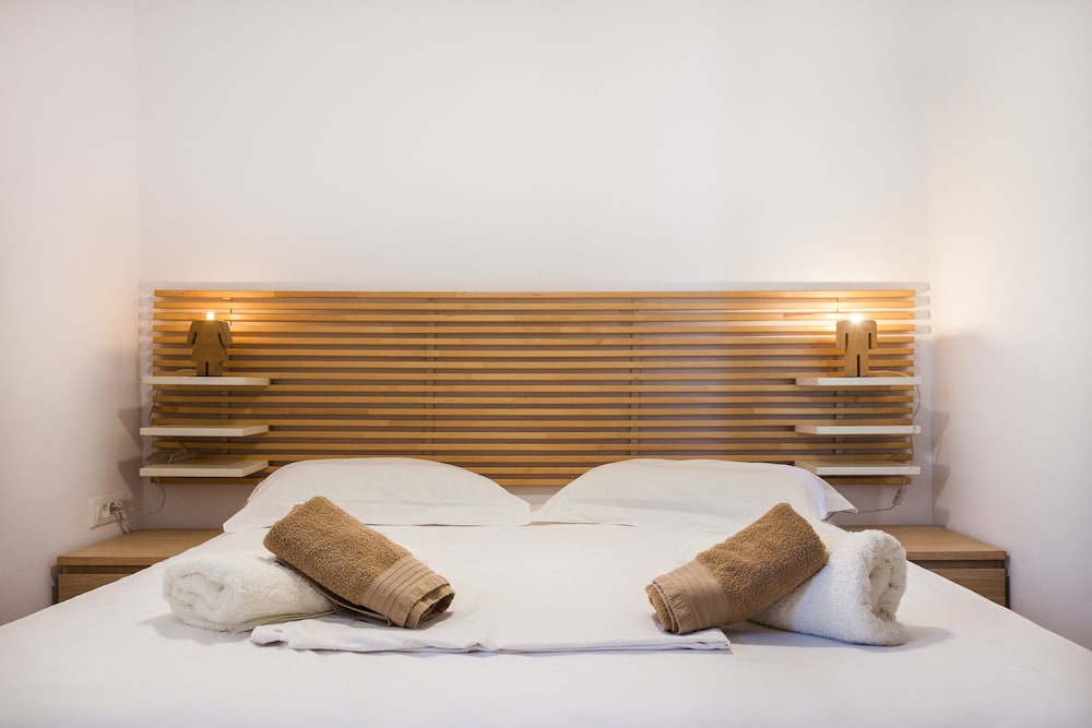 

Napoli - Kalo Livadi - Olive Mykonos Villas
