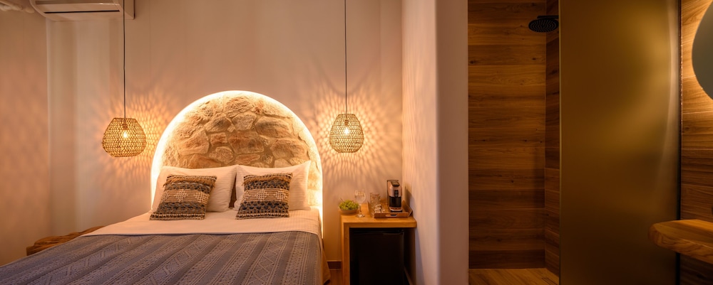 

Milano - Kalo Livadi - Olive Mykonos Villas