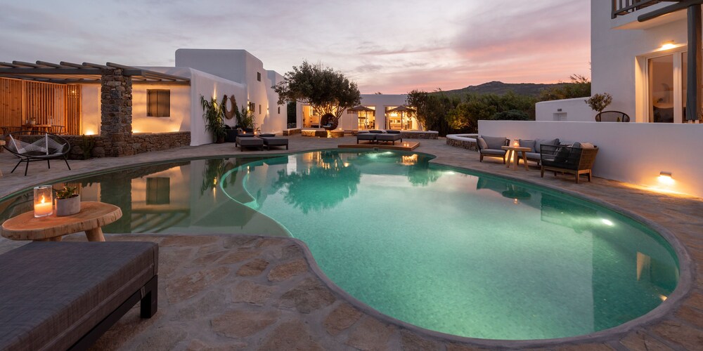 

Venezia - Elia - Olive Mykonos Villas