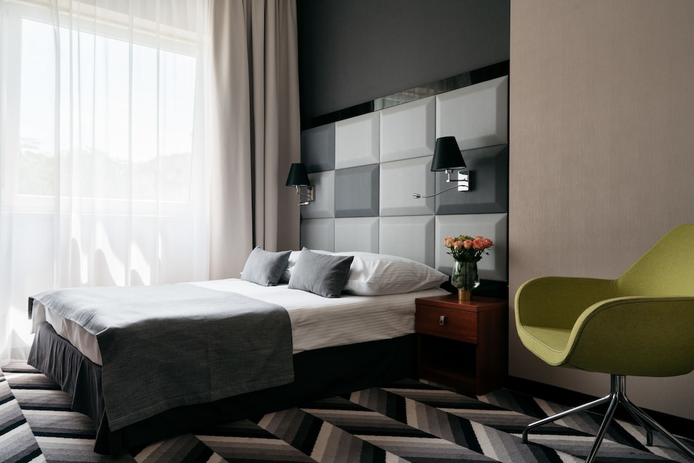 

Milano - Bolen - Hotel Apis