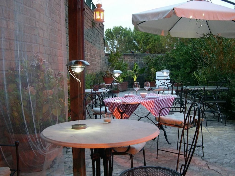 

Lamezia Terme - Saturnia - Locanda La Pieve