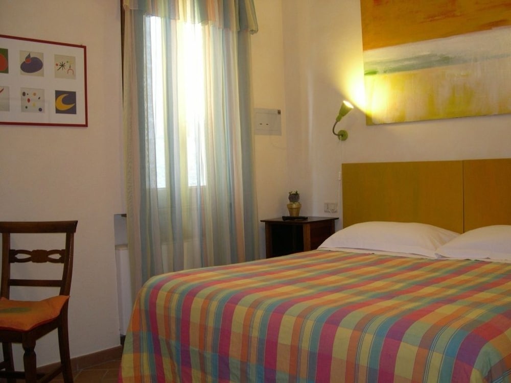 

Milano - Roccalbegna - Locanda La Pieve