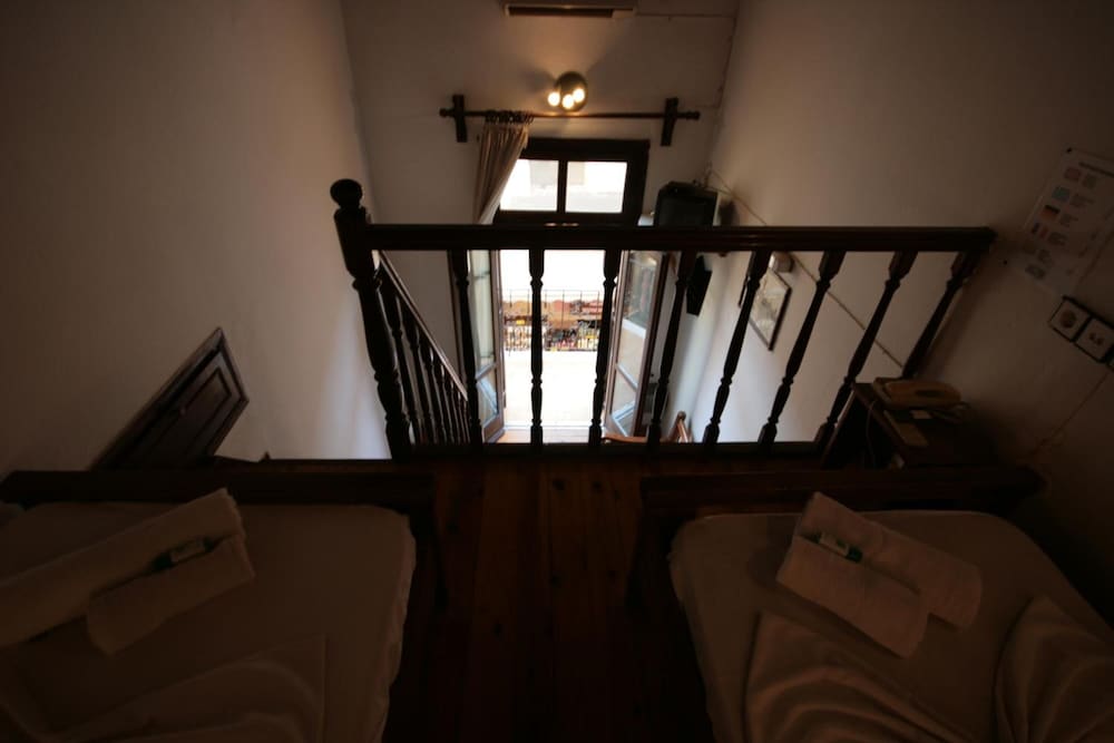 

Bari - Agia Marina Nea Kydonias - Chania Rooms