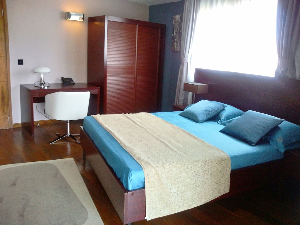 

Milano - Antananarivo - Havana Resort