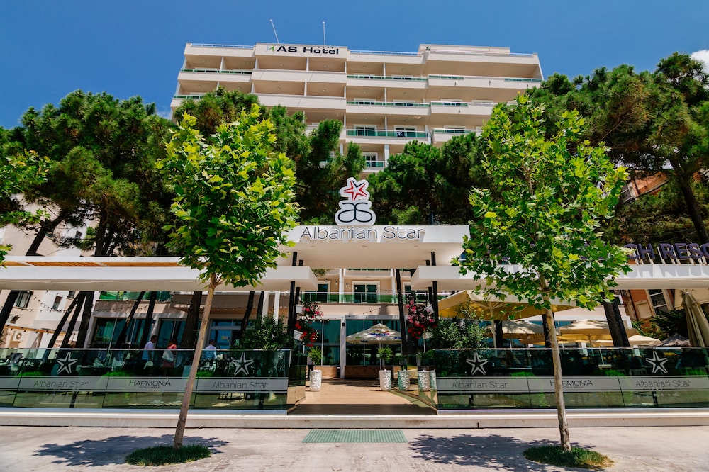 

Catania - Qerret - Albanian Star Hotel