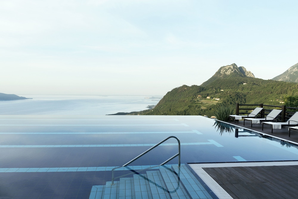 

Milano - Gargnano - Lefay Resort & Spa Lago Di Garda