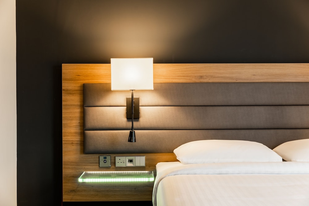 

Bologna - Staines - Moxy London Heathrow Airport