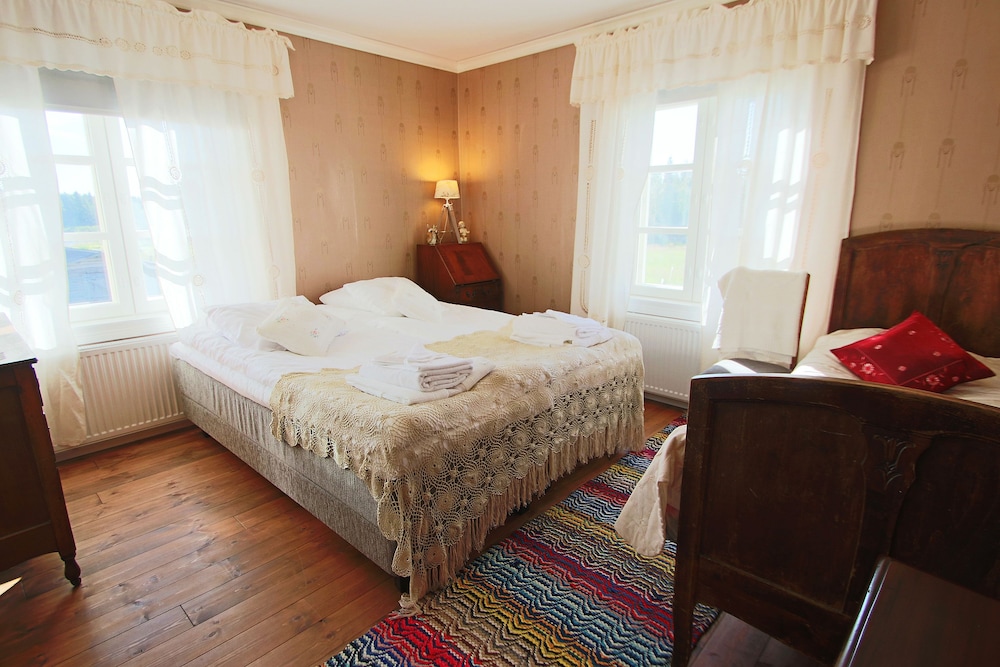 

Milano - Levi - Elves Village Hotel