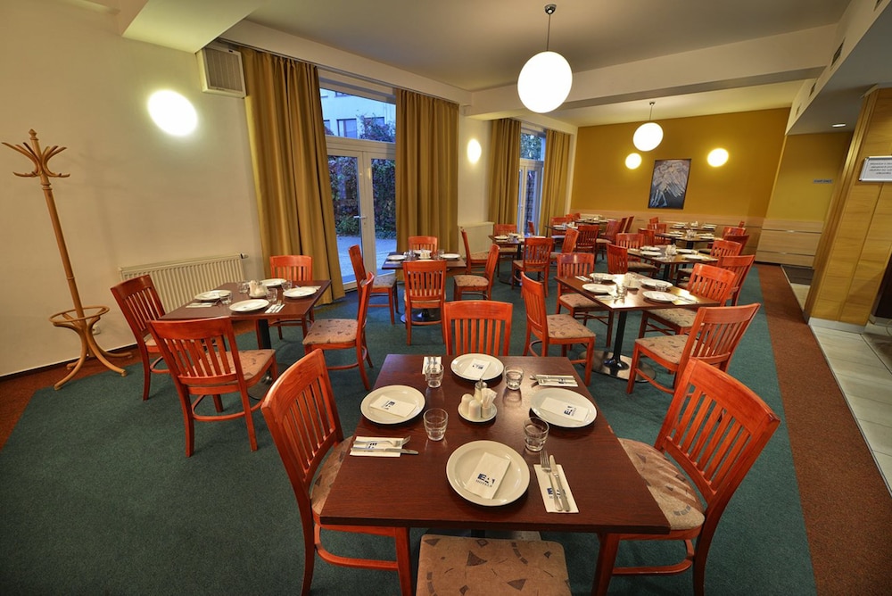 

Brindisi - Praga - EA Hotel Populus