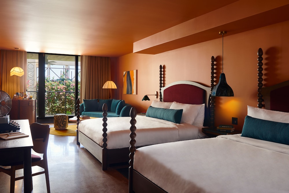 

Milano - Key Biscayne - Mayfair House Hotel & Garden