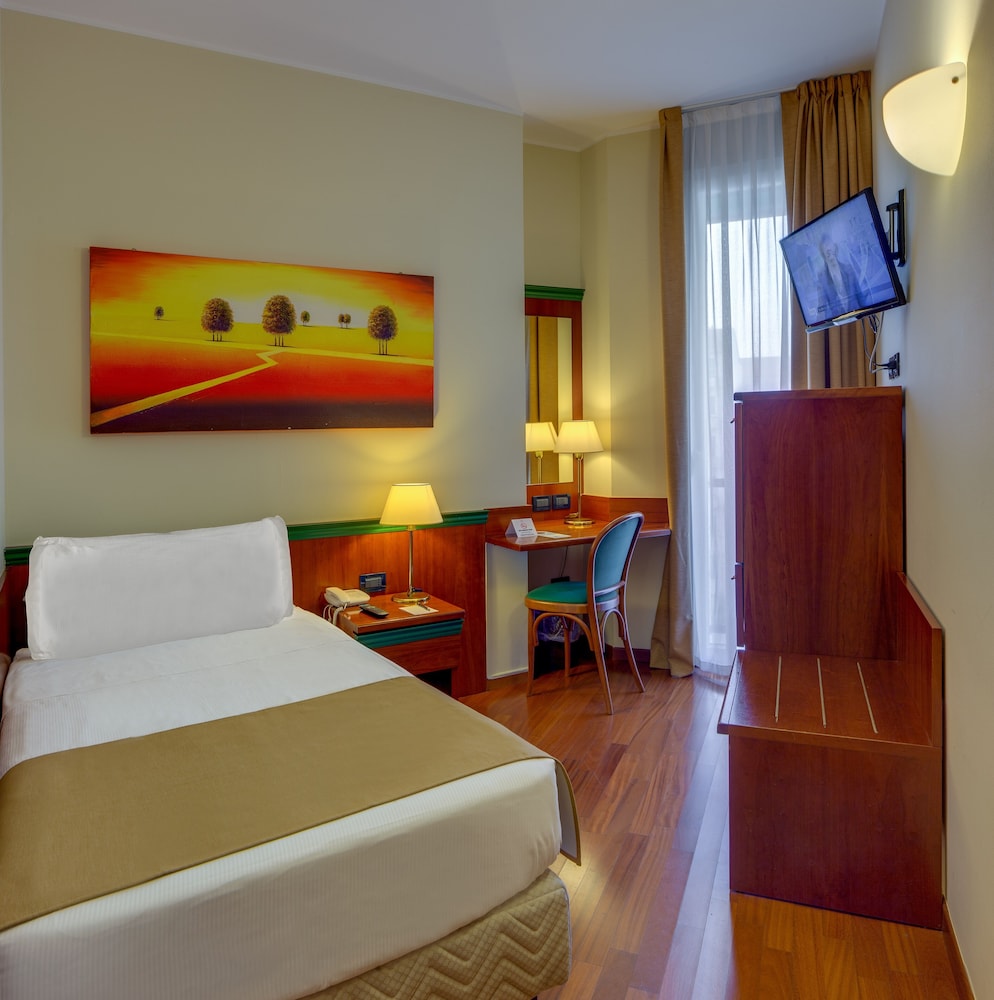 

Palermo - Rho (Fiera) - Hotel Raffaello