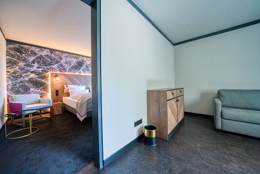 

Napoli - Salisburgo - FourSide Hotel Salzburg