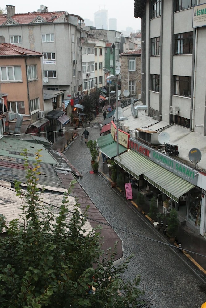 

Venezia - Istanbul - Bufes Hotel