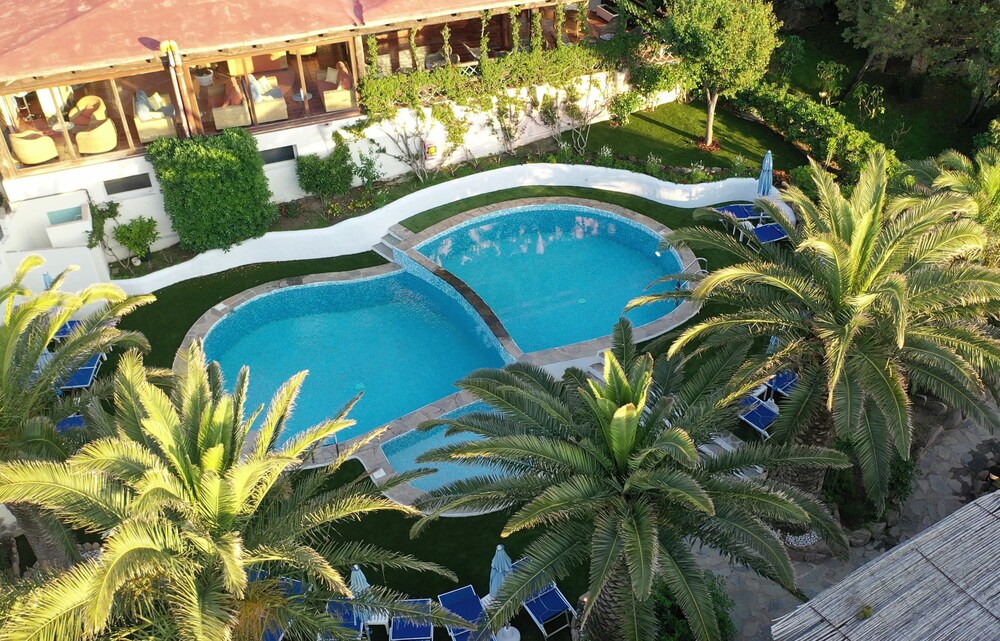 

Milano - Liscia di Vacca - La Jacia Hotel & Resort