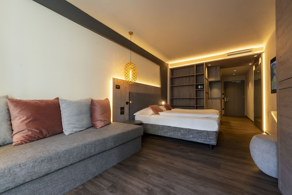 

Napoli - Bolzano - Hotel Ideal Park