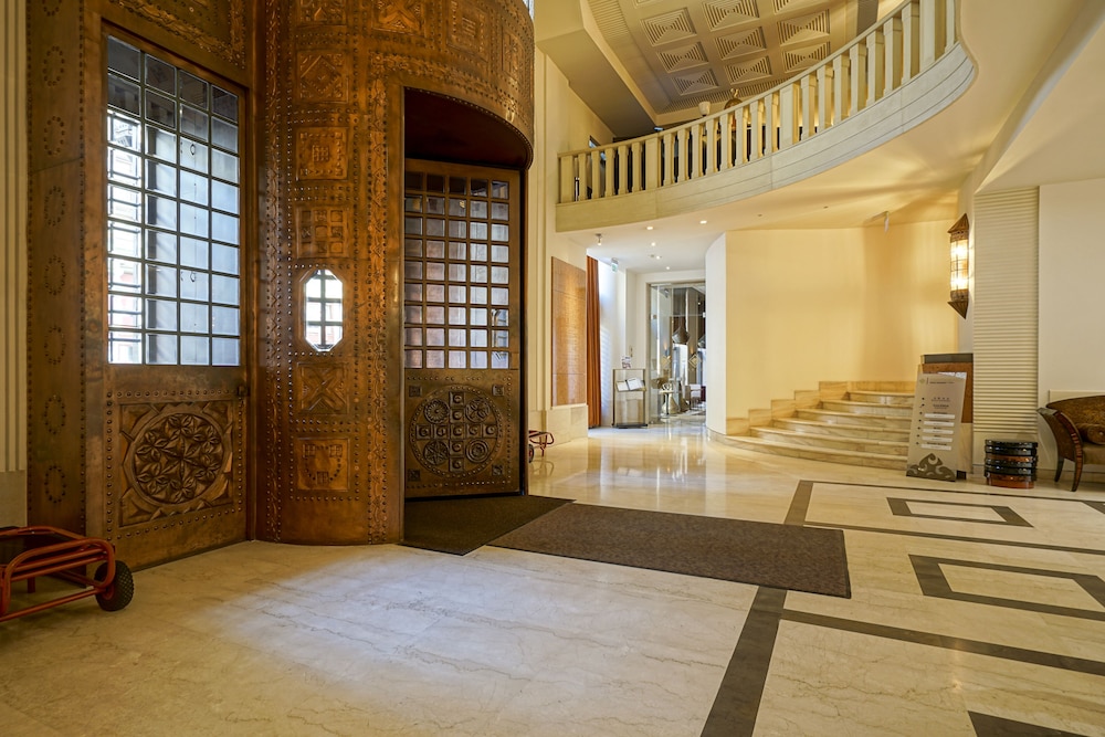 

Cagliari - Budapest - Continental Hotel Budapest