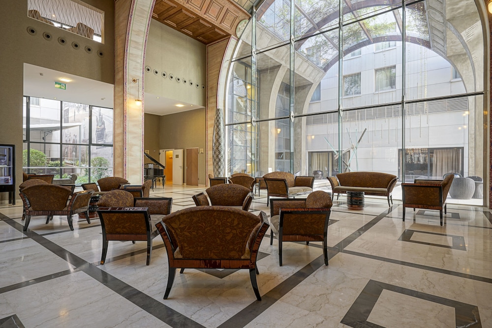 

Salerno - Budapest - Continental Hotel Budapest