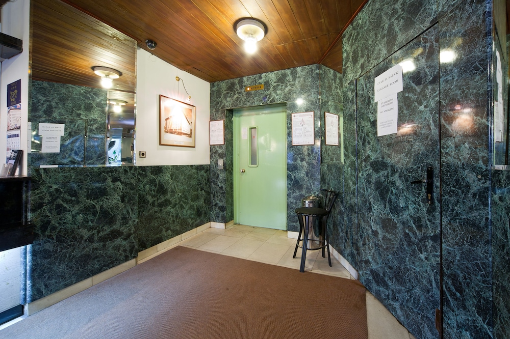 

Napoli - Sofia - Slavyanska Beseda Hotel