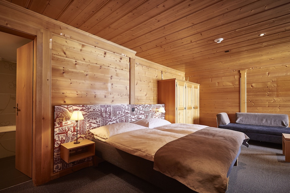 

Verona - Gstaad - Hotel Landhaus