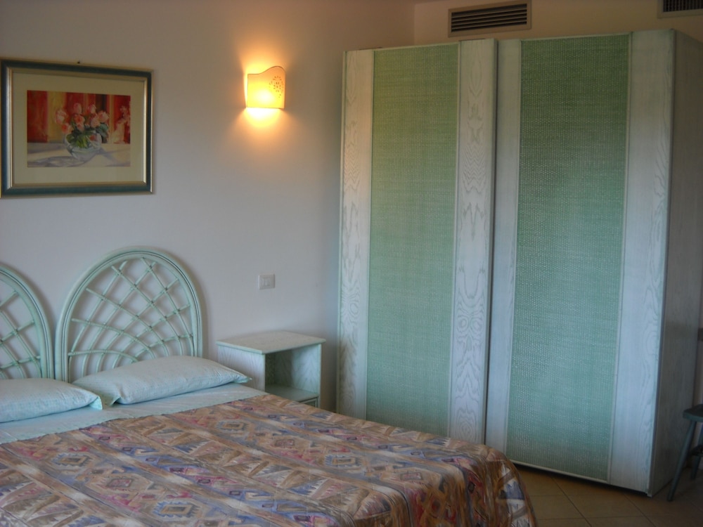 

Bologna - Muravera - Hotel Domu Incantada