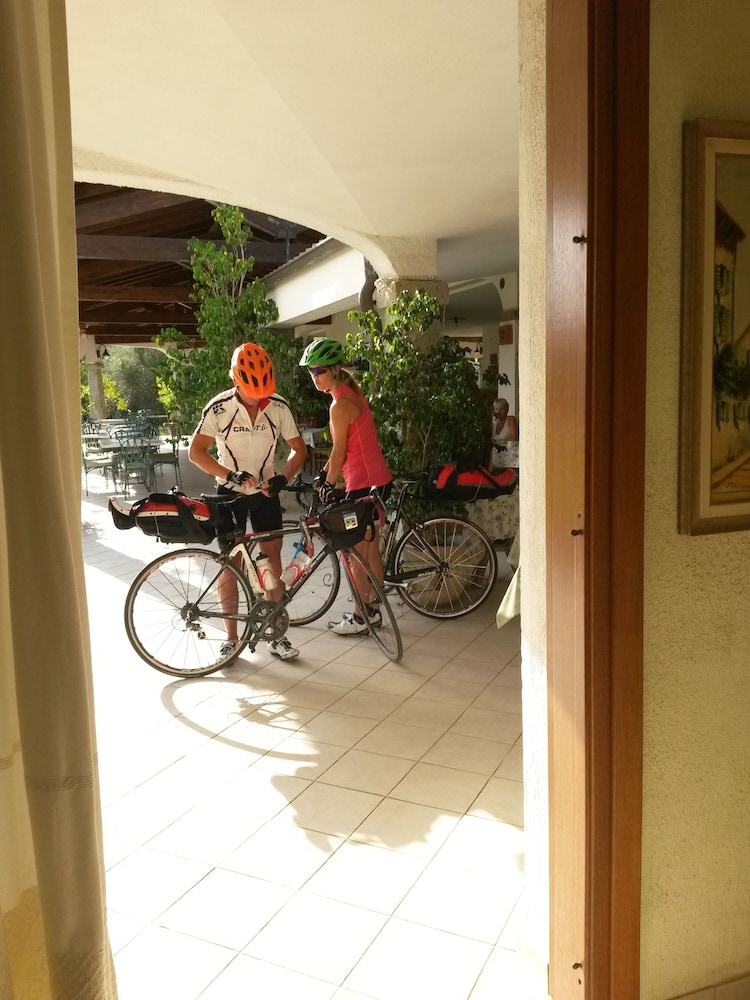 

Bologna - Muravera - Hotel Domu Incantada