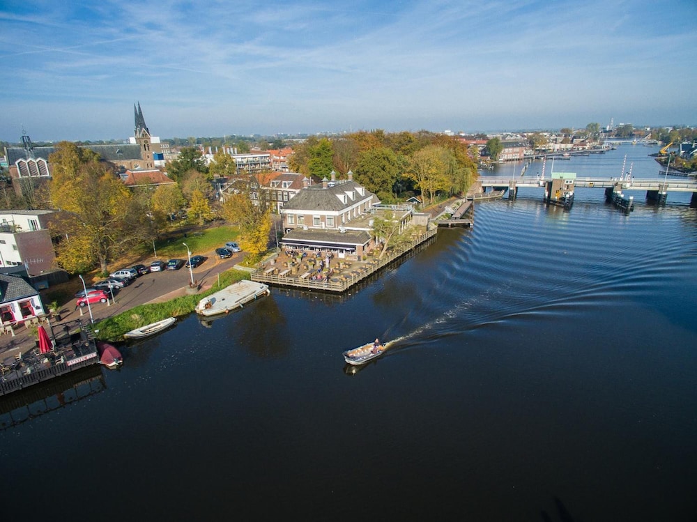 

Ancona - Vinkeveen - Het Rechthuis