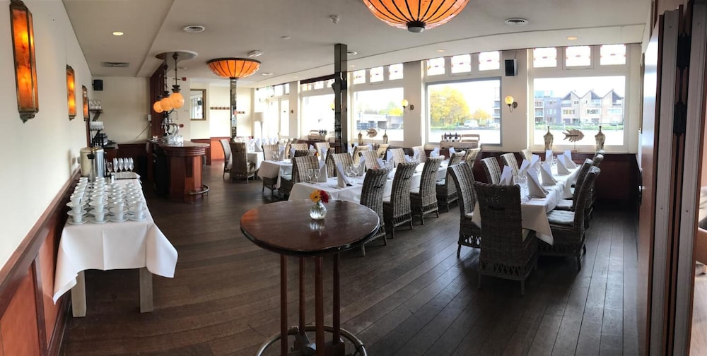 

Venezia - Vinkeveen - Het Rechthuis