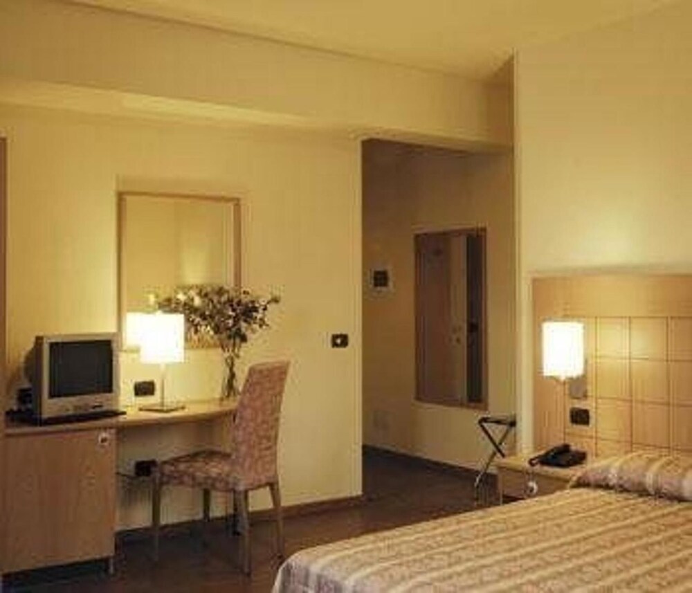 

Napoli - Mandello del Lario - Hotel Bellavista