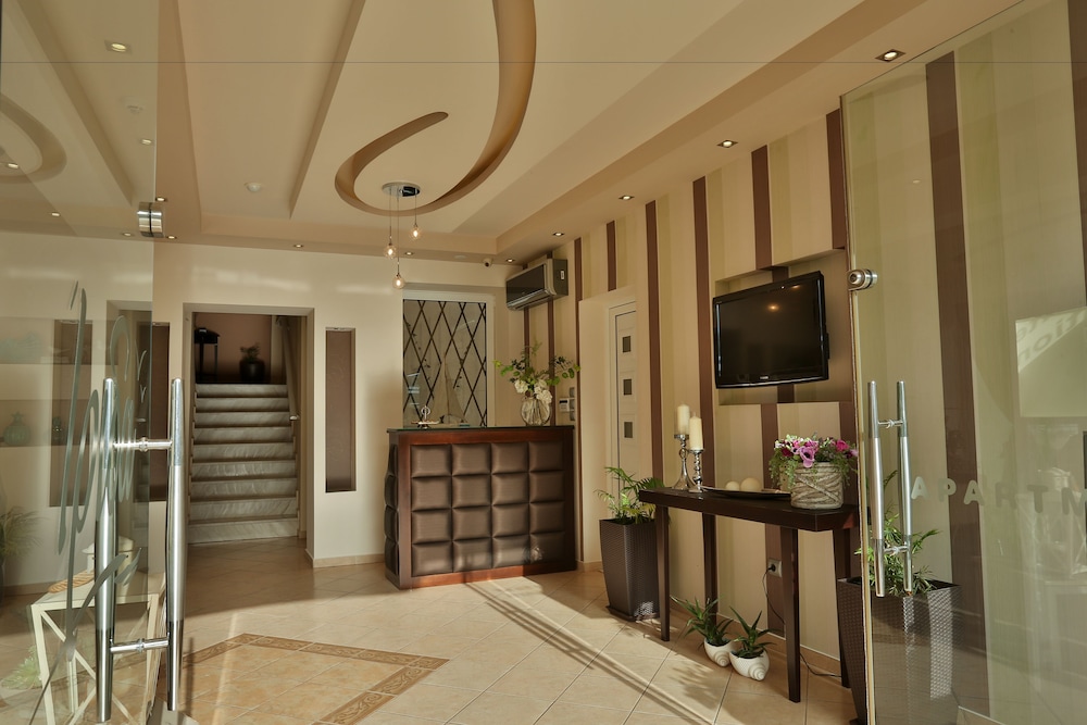 

Roma - Leptokarya - Irida Apartments