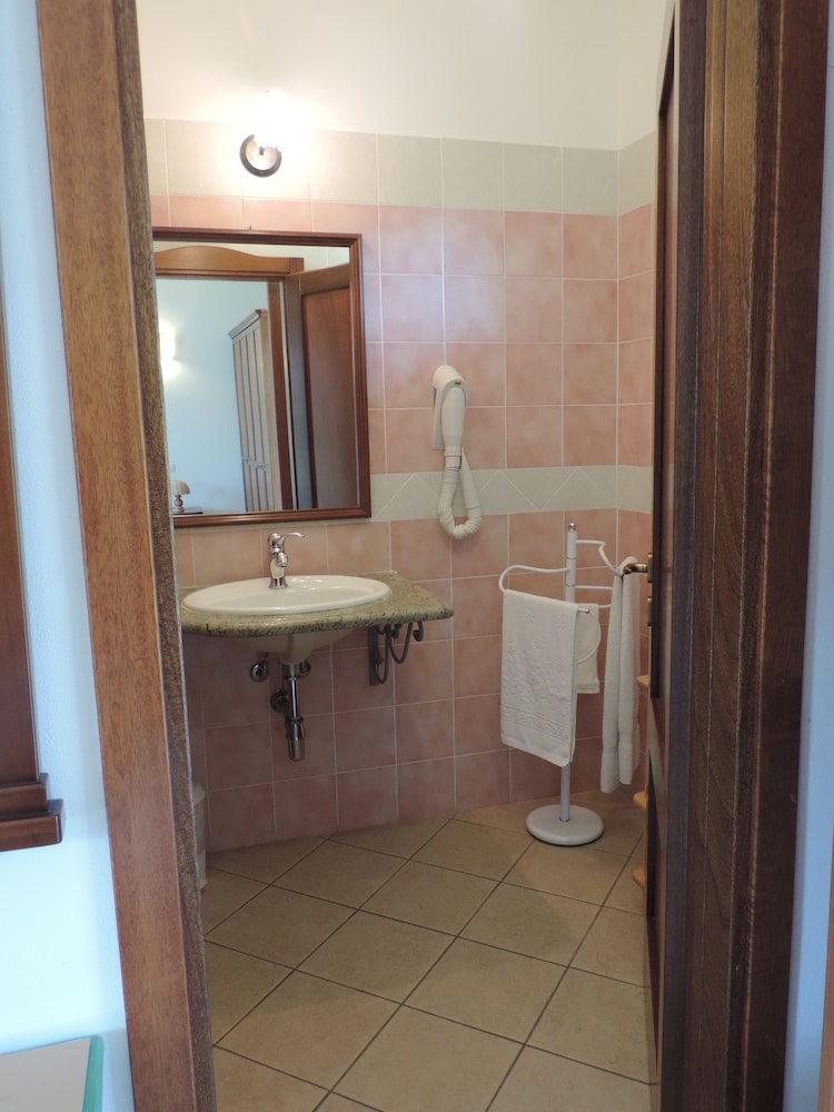 

Napoli - Muravera - Hotel Domu Incantada