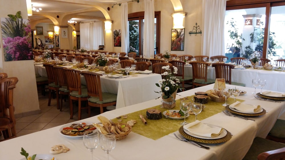 

Milano - Muravera - Hotel Domu Incantada