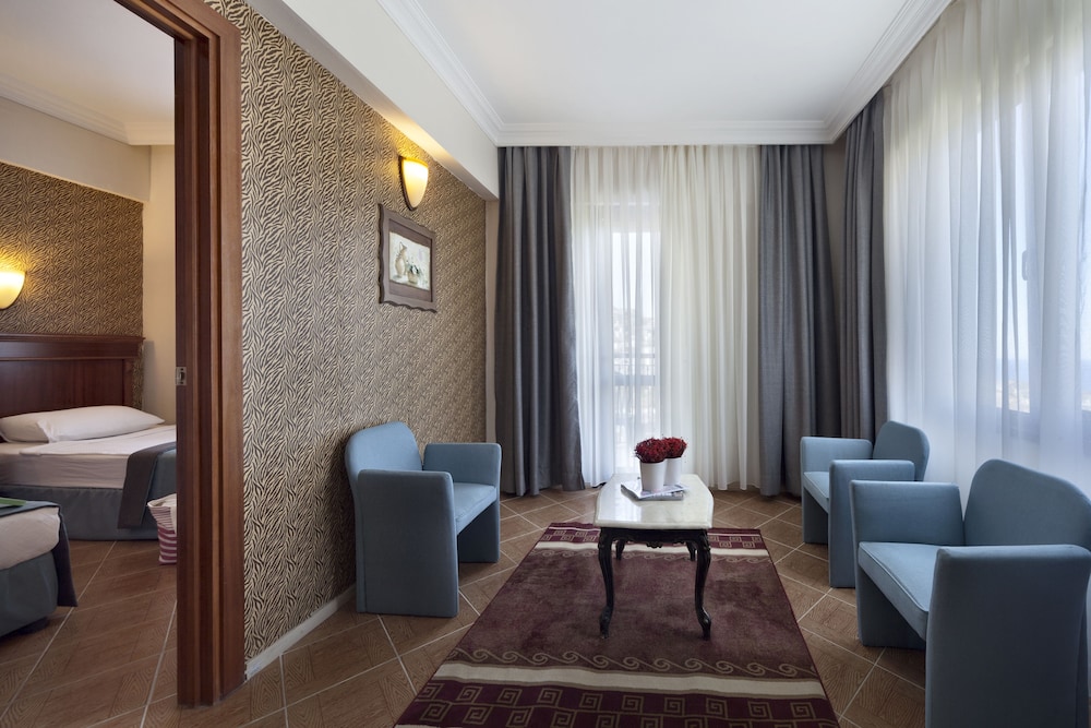 

Milano - Yalıkavak - Golden Age Crystal Bodrum - All inclusive