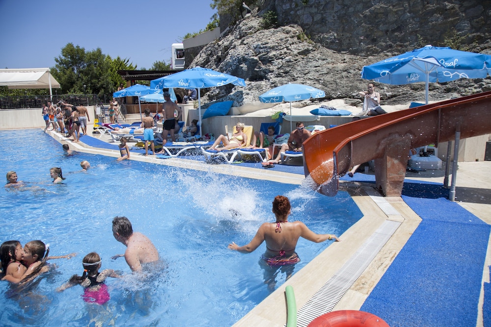 

Milano - Yalıkavak - Golden Age Crystal Bodrum - All inclusive