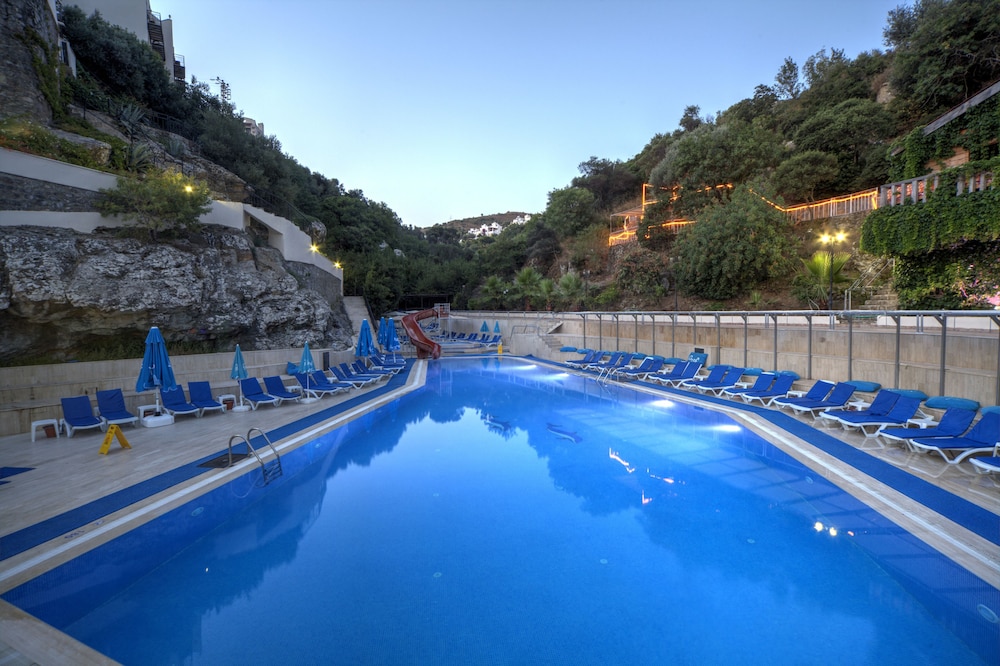 

Napoli - Turgutreis - Golden Age Crystal Bodrum - All inclusive
