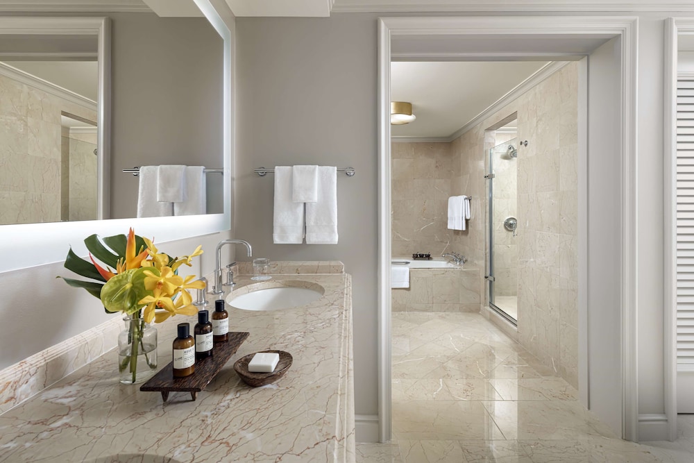 

Napoli - Waikoloa - Fairmont Orchid Gold Experience