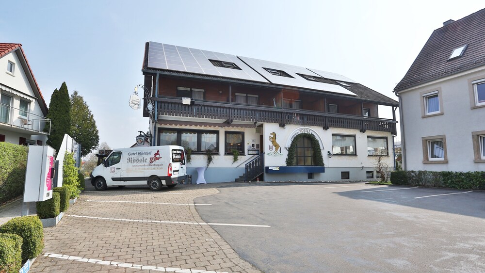 

Napoli - Rottenburg - Hotel Gasthof Roessle