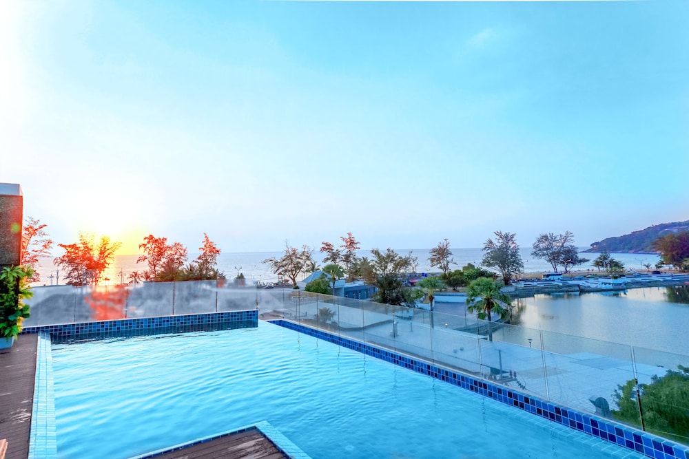

Venezia - Kata Beach - Phoenix Hotel Karon Beach