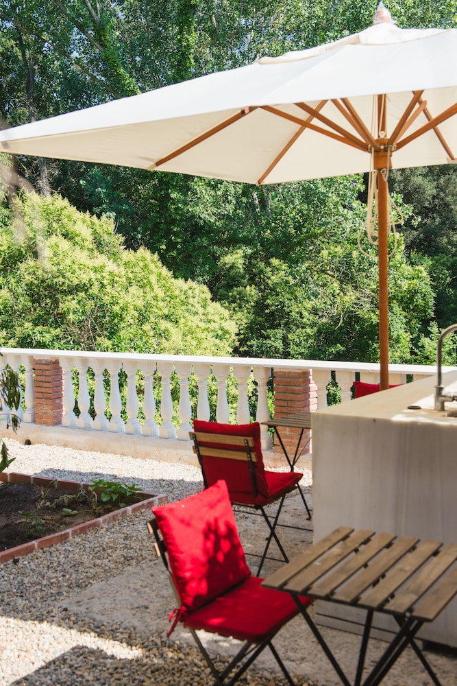

Catania - Barbera Del Valles - Hotel Boutique Torre Barcelona