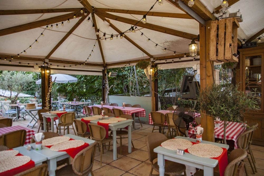 

Roma - Barbera Del Valles - Hotel Boutique Torre Barcelona