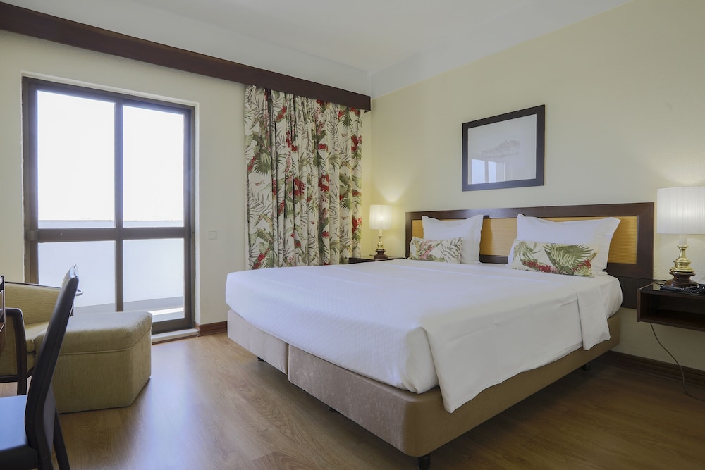 

Milano - Coimbra - Hotel D. Luis