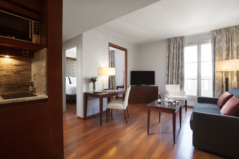 

Napoli - Torcy - Relais Spa Chessy Val d'Europe