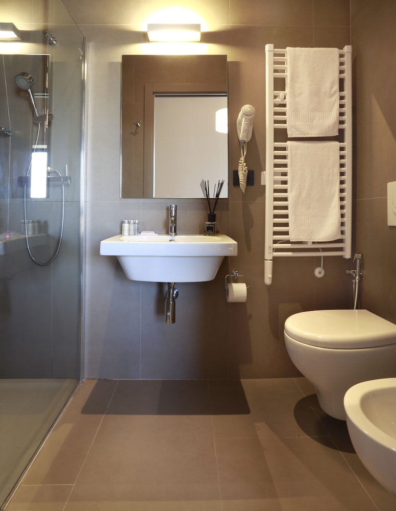

Milano - Lecce - Hotel Aloisi