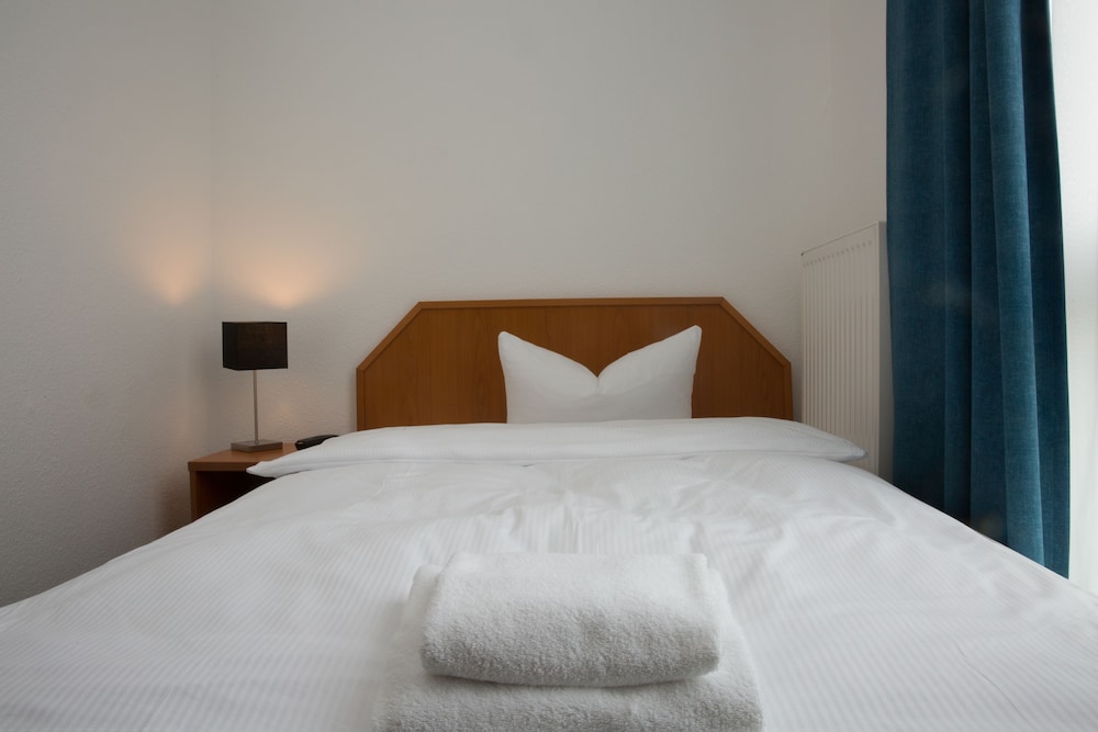 

Venezia - Frankfurt-Main Airport - Goethe Hotel Messe by Trip Inn