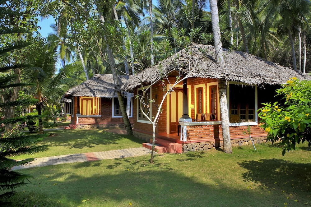 

Milano - Kovalam, Kerala - Abad Harmonia Ayurveda Beach Resort