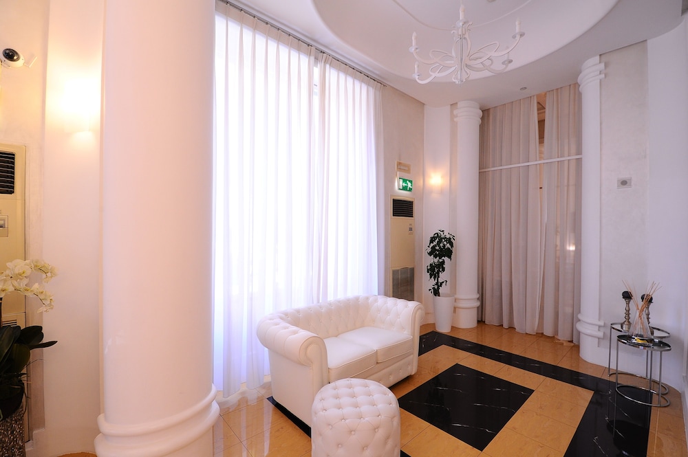 

Milano - Mondello - Artemisia Palace Hotel